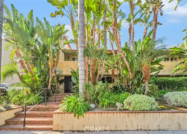 Property at 14934 Dickens St #4, Sherman Oaks, CA, 91403, 1 bed, 1 bath, [object Object]