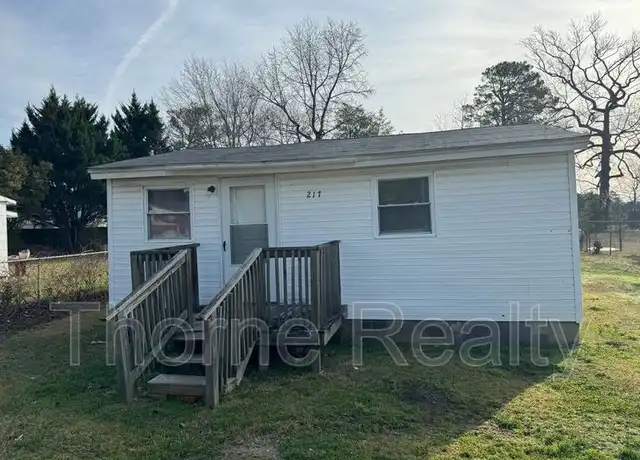 Property at 217 S Halifax Rd, Rocky Mount, NC, 27804, 1 bed, 1 bath, [object Object]