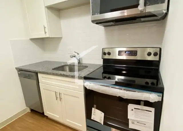 Property at 20 Radcliffe Rd #102, Allston, MA, 02134, 2 beds, 1 bath, [object Object]