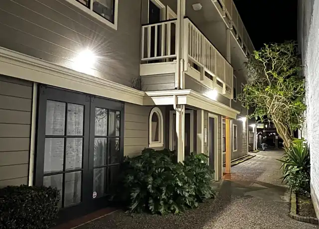 Property at 323 3rd St, Eureka, CA, 95501, 1 bed, 1 bath, [object Object]