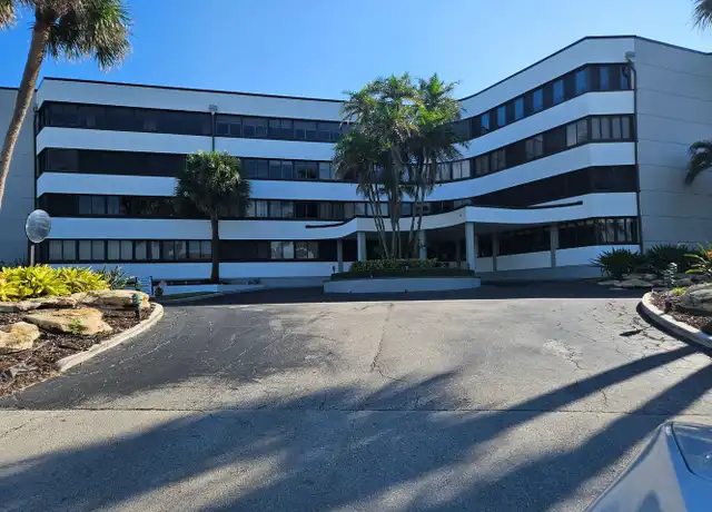 Property at 1357 NE Ocean Blvd, Stuart, FL, 34996, 2 beds, 2 baths, [object Object]