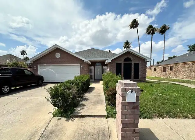 Property at 3600 Cedar Ave, McAllen, TX, 78501, 3 beds, 2.5 baths, [object Object]