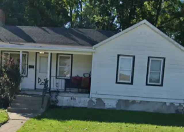 Property at 933 E Clinton St, Freeport, IL, 61032, 2 beds, 1 bath, [object Object]
