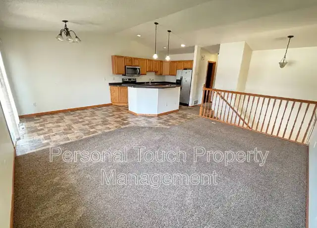 Property at 6181 35th St S, Fargo, ND, 58104, 3 beds, 2 baths, [object Object]