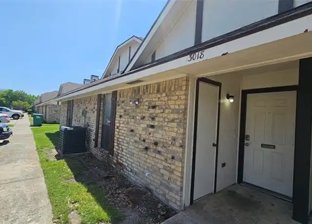 Property at 3018 N Bell Ave, Denton, TX, 76209, 3 beds, 2 baths, [object Object]