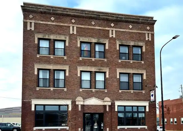 Property at Urban Lofts - 302 Commercial St, Waterloo, IA, 50701, 2 beds, 1 bath, [object Object]