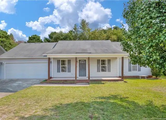Property at 514 Sunpointe Dr, Hope Mills, NC, 28348, 3 beds, 2 baths, [object Object]