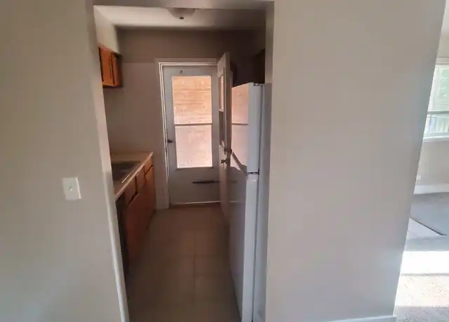 Property at 306 Wilson Ave Unit G, West Chicago, IL, 60185, 1 bed, 1 bath, [object Object]
