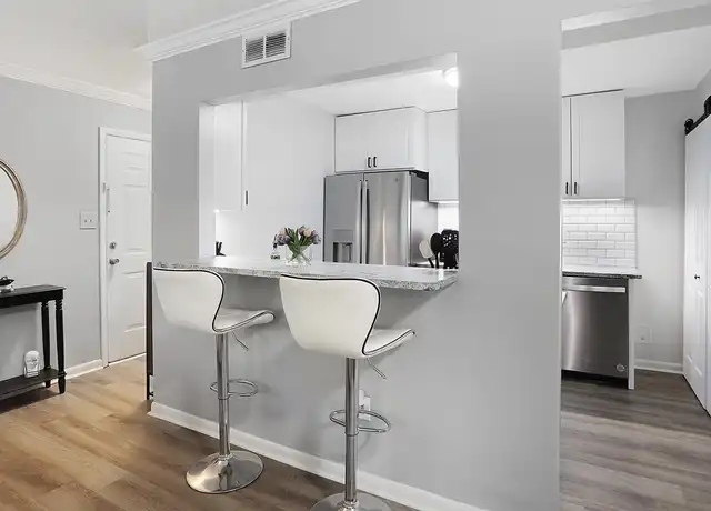 Property at 5159 Roswell Rd #6, Atlanta, GA, 30342, 1 bed, 1 bath, [object Object]