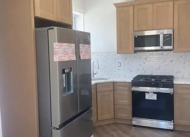 Property at 295 Main St Unit 1, South River, NJ, 08882, 3 beds, 1 bath, [object Object]
