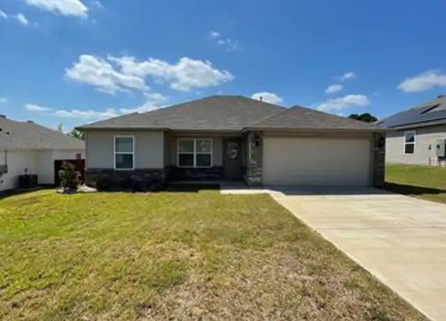 Property at 1049 Santa Fe Trl, Bauxite, AR, 72011, 3 beds, 2 baths, [object Object]