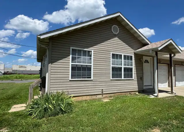Property at 1454 N Fulbright Ave, Springfield, MO, 65802, 2 beds, 2 baths, [object Object]