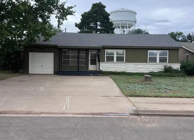 Property at 2218 37th St, Lubbock, TX, 79412, 3 beds, 2 baths, [object Object]