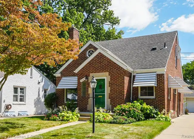 Property at 1845 Edgewood St, Dearborn, MI, 48124, 3 beds, 2 baths, [object Object]
