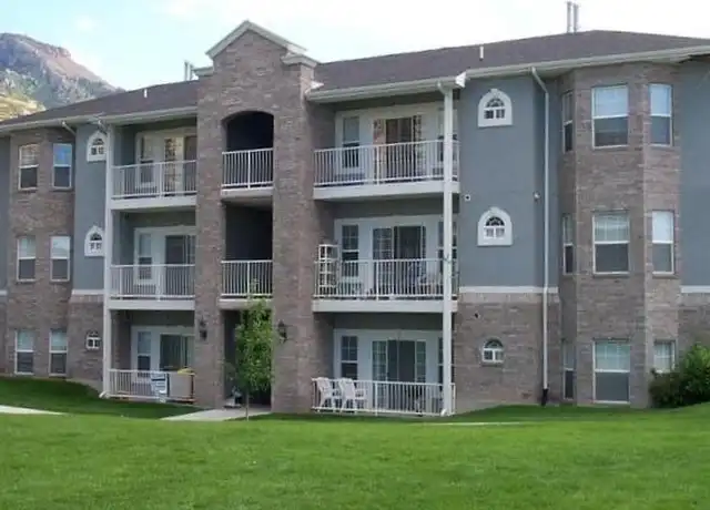 Property at 416 N Seven Peaks Blvd #119, Provo, UT, 84606, 3 beds, 2 baths, [object Object]