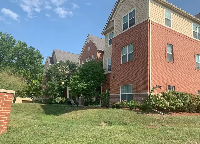 Photo of 5601 SW 9th St, Des Moines, IA 50315