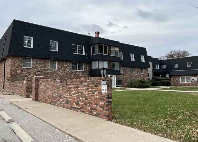 Property at 902 Wraywood Dr Unit 112, Fort Dodge, IA, 50501, 1 bed, 1 bath, [object Object]