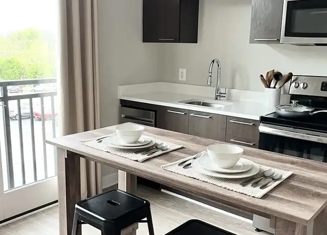 Property at 989 S Buchanan St #223, Arlington, VA, 22204, 1 bed, 1 bath, [object Object]
