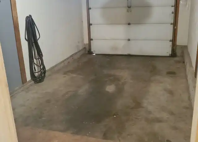 Property at 25 Fordem Ct Unit 25, Madison, WI, 53704, 2 beds, 1.5 baths, [object Object]