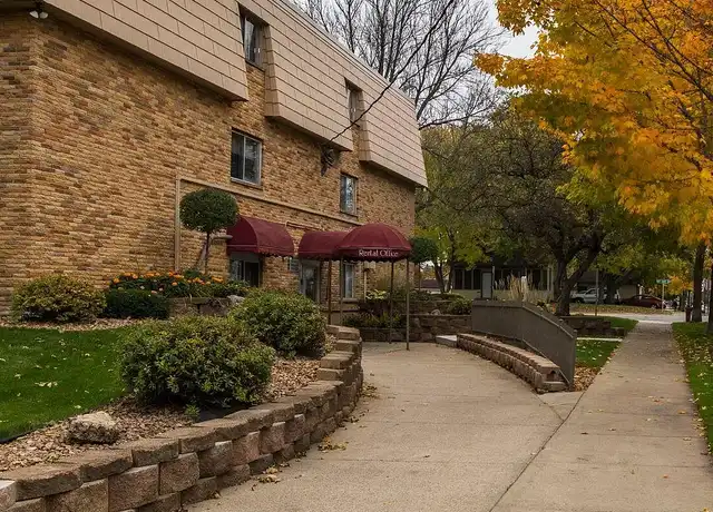 Property at St. Cloud Terrace - 825 9th Ave S, Saint Cloud, MN, 56301, 1 bed, 1 bath, [object Object]