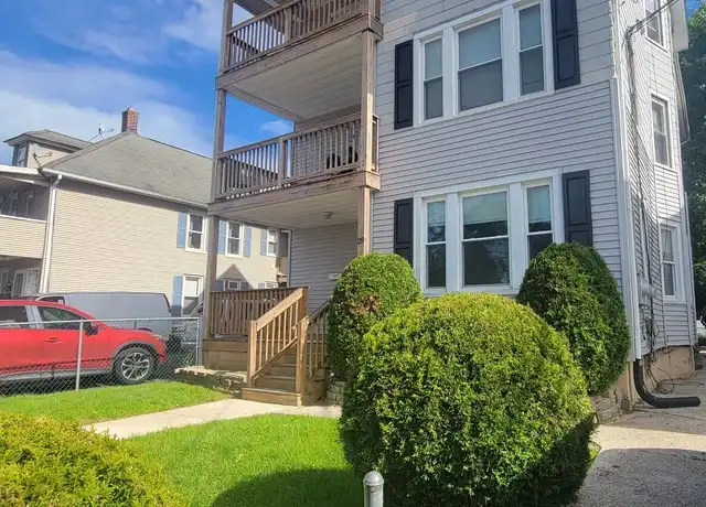 Property at 29 City Ave Unit 1, New Britain, CT, 06051, 3 beds, 1 bath, [object Object]
