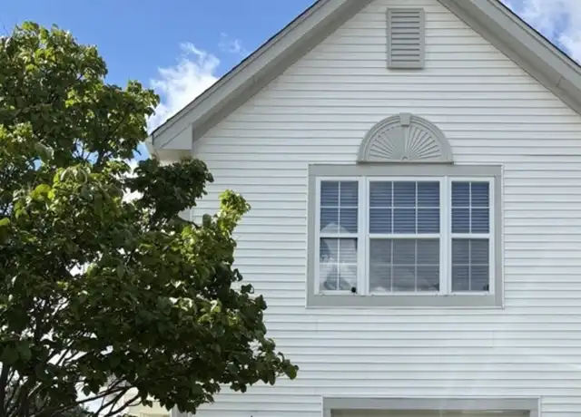 Property at 2552 Dickens Dr, Aurora, IL, 60503, 2 beds, 2 baths, [object Object]