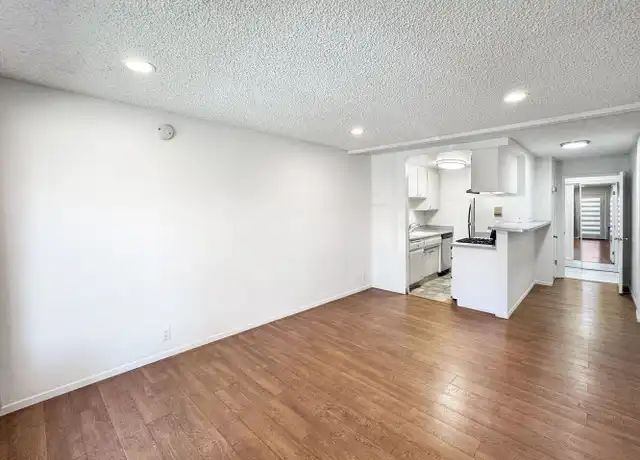 Property at 11905 Avon Way Unit 103, Los Angeles, CA, 90066, 0 beds, 1 bath, [object Object]