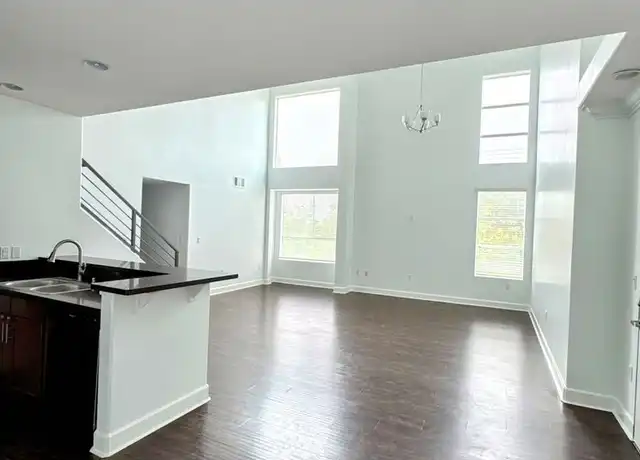 Property at 4112 Whitsett Ave Unit 305, Studio City, CA, 91604, 3 beds, 2 baths, [object Object]