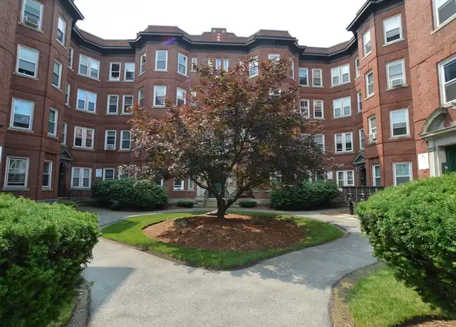 Property at 15 Lynde St #17, Salem, MA, 01970, 2 beds, 1 bath, [object Object]