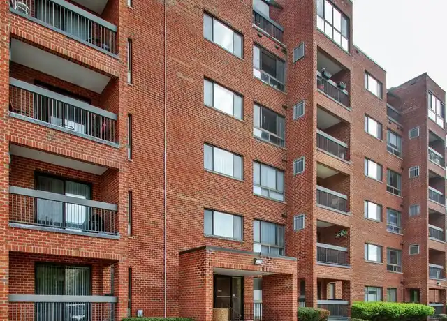 Property at 701 Forum Sq #602, Glenview, IL, 60025, 2 beds, 2 baths, [object Object]