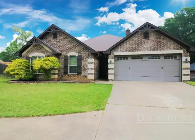 Property at 3078 Pine Tree Rd, Longview, TX, 75604, 4 beds, 2 baths, [object Object]