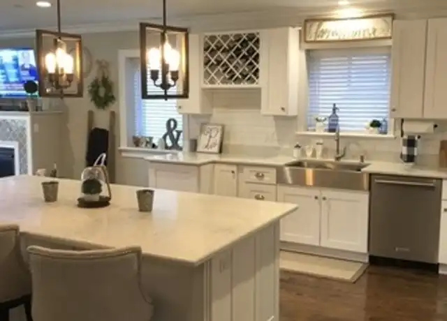 Property at 515 Summit Ave Unit 515-D, Chicago, IL, 60631, 3 beds, 2 baths, [object Object]
