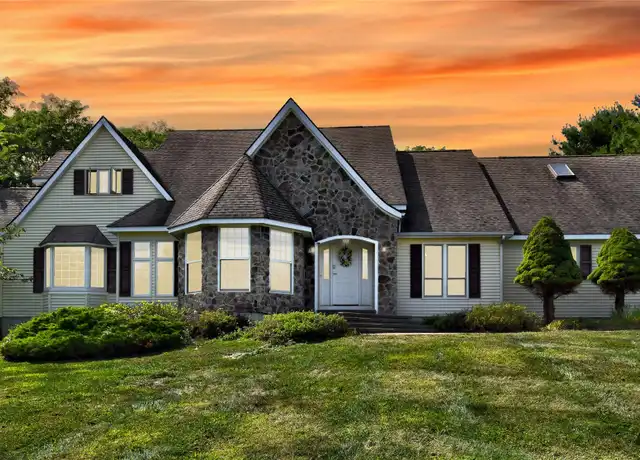 Property at 3 Lake View Dr, Goshen, NY, 10924, 4 beds, 3.5 baths, [object Object]
