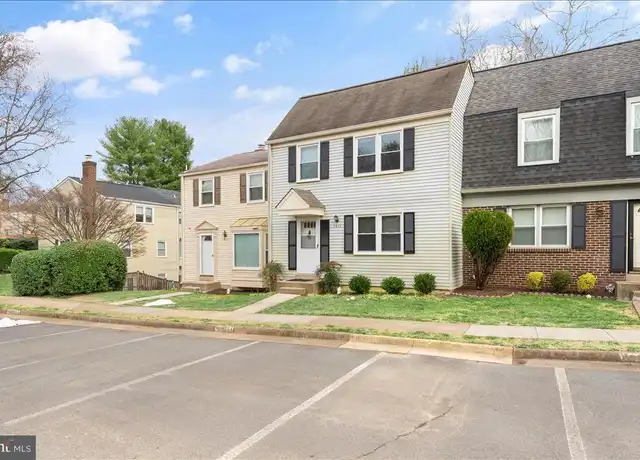 Property at 9039 Piney Grove Dr, Fairfax, VA, 22031, 3 beds, 2.5 baths, [object Object]