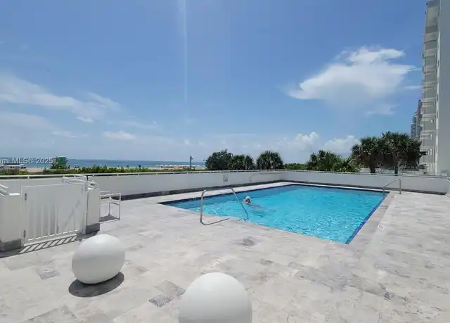 Property at 401 Ocean Dr #303, Miami Beach, FL, 33139, 1 bed, 1 bath, [object Object]