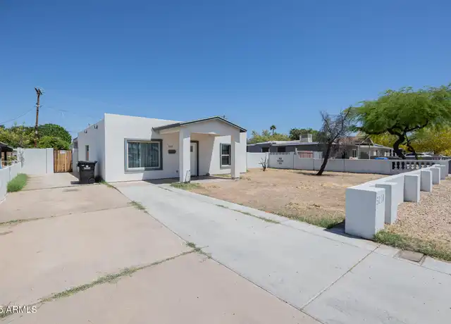 Property at 3218 E Yale St, Phoenix, AZ, 85008, 3 beds, 2 baths, [object Object]