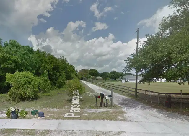 Property at 16800 Parsonage Lake Ln, Odessa, FL, 33556, 5 beds, 5 baths, [object Object]