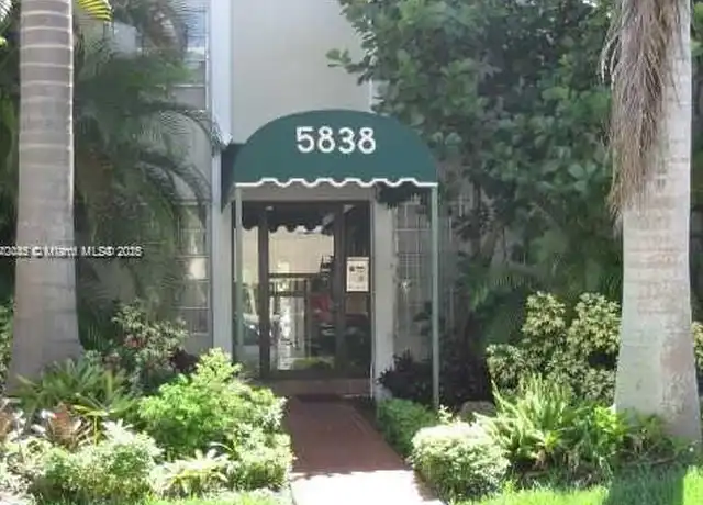 Property at 5838 SW 74th Ter #308, South Miami, FL, 33143, 2 beds, 1.5 baths, [object Object]