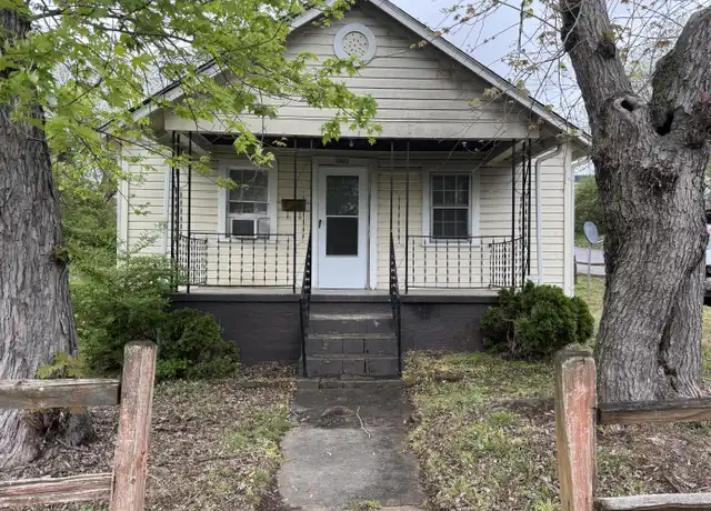 Property at 1300 Myrtle Ave, Danville, VA, 24540, 2 beds, 1 bath, [object Object]