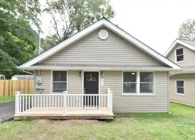 Property at 17 Rockawack Ave, Lake Hopatcong, NJ, 07849, 2 beds, 1 bath, [object Object]