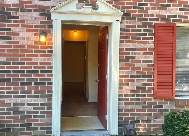 Property at 100 Willis Manor Dr Unit 42, Richmond, KY, 40475, 2 beds, 1.5 baths, [object Object]