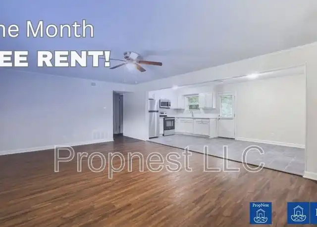 Property at 2016 N Gregg Ave, Fayetteville, AR, 72703, 2 beds, 1 bath, [object Object]