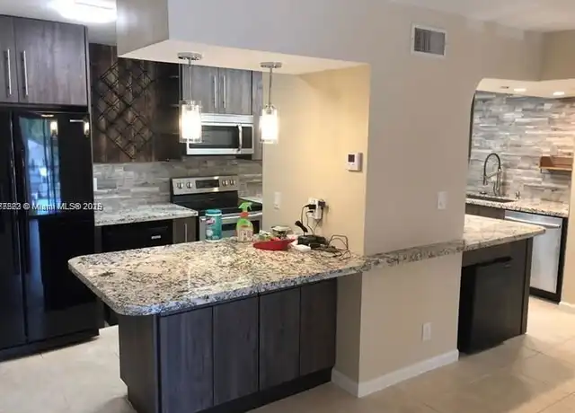 Property at 805 SW 30th St Unit G, Fort Lauderdale, FL, 33315, 2 beds, 2 baths, [object Object]