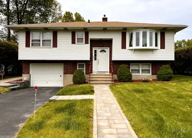 Property at 42 Partridge Dr, Waterbury, CT, 06708, 3 beds, 1.5 baths, [object Object]