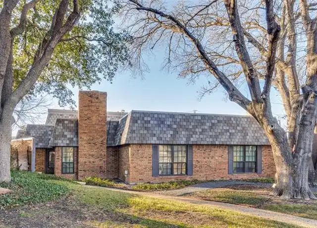 Property at 10515 Berry Knoll Dr, Dallas, TX, 75230, 3 beds, 2.5 baths, [object Object]