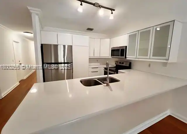 Property at 11281 SW 18th Ct, Miramar, FL, 33025, 2 beds, 2 baths, [object Object]