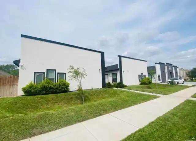 Property at 2711 Larkspur Ave Unit 3, Edinburg, TX, 78541, 3 beds, 2 baths, [object Object]