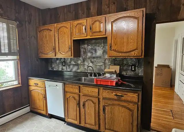 Property at 5 Aldie St, Allston, MA, 02134, 3 beds, 1 bath, [object Object]