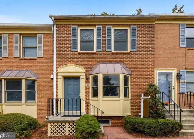 Property at 844 N Frederick St, Arlington, VA, 22205, 2 beds, 2 baths, [object Object]