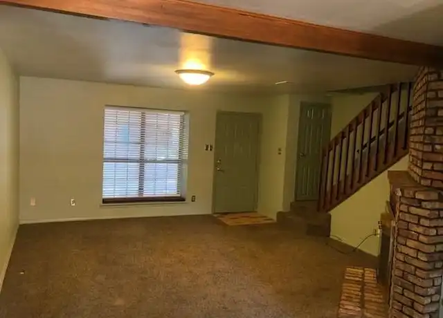 Property at 3542 Eastlake Dr, Shreveport, LA, 71105, 2 beds, 1.5 baths, [object Object]